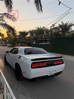 دۆج چالنجەر